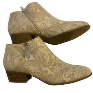 SO Snake Print Booties Ladies Size 9.5 Boots